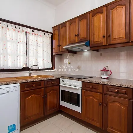Dalma Dogueno Villa Albufeira